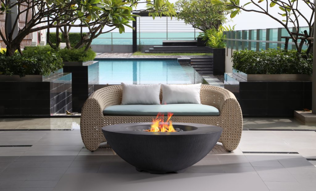 outdoor fire pit