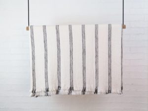 boho throw blanket from chairish