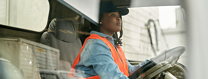 A carrier who specializes in LTL shipping