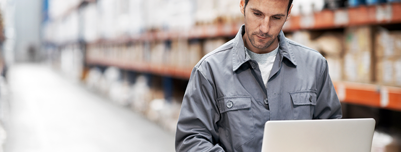 business shipper in warehouse using a  freight density calculator